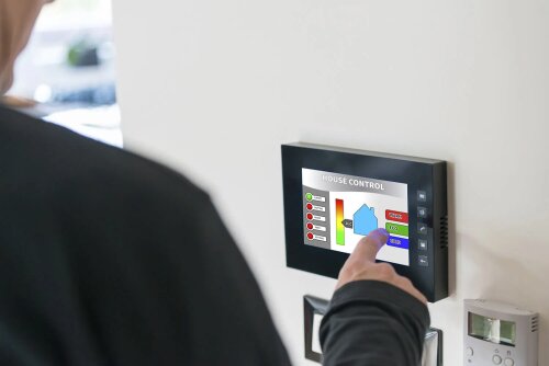 Sofrecom vous guide pour sélectionner le réseau IoT le plus adapté à vos besoins métiers et à vos projets connectés.