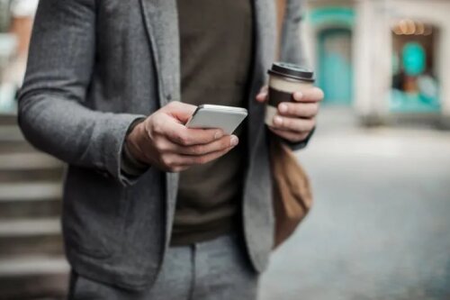 Sofrecom audite l’organisation RH et le réseau commercial d’un opérateur, et automatise le rapport d’activité pour piloter l’offre paiement mobile.