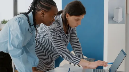 Analyse comparative des solutions existantes pour lutter efficacement contre le cyberharcèlement