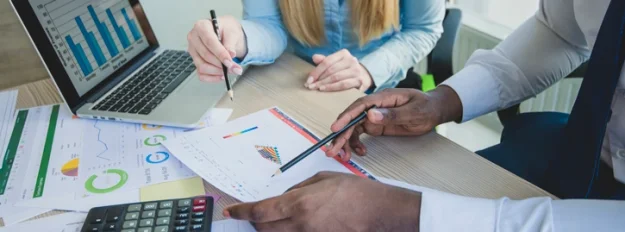 Réussir votre Transformation avec l'adhésion de vos Équipes. Upskilling/Reskilling pour les métiers de l'IA, de la Data et du Cloud.